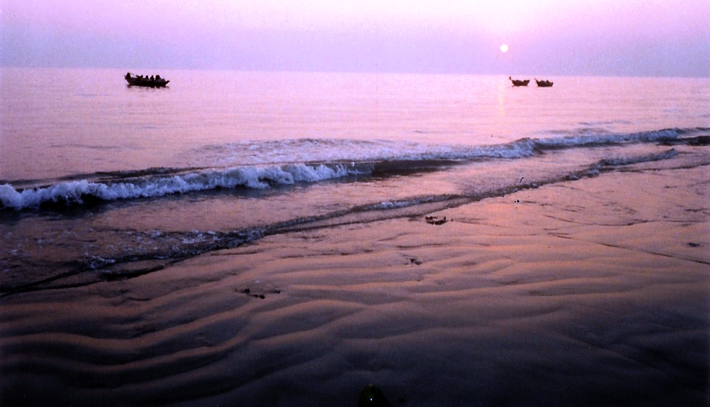 Bakkhali Sea Beach Near Kolkata