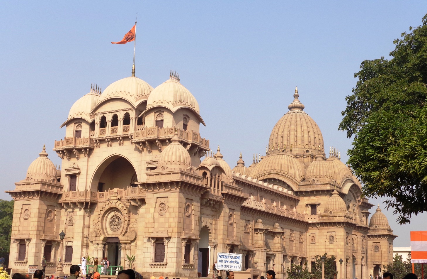 Belur Math Historical places in Kolkata