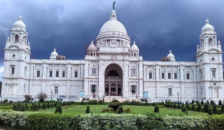 Fort William Historical places in Kolkata