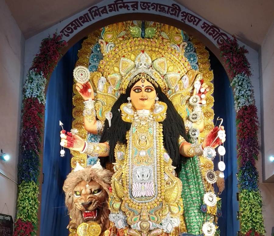 Tematha Sarbojanin Jagadhatri puja