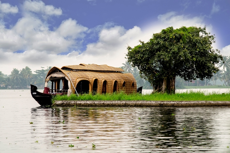 Alleppey Summer holiday destinations in India