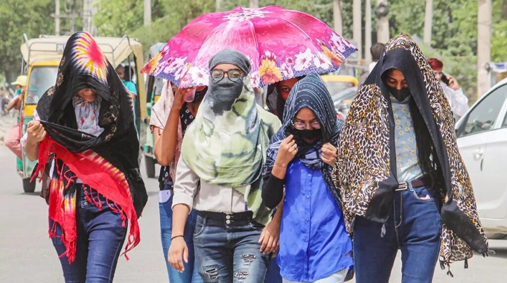 The Meteorological Department anticipates a heatwave in Kolkata and several West Bengal districts.