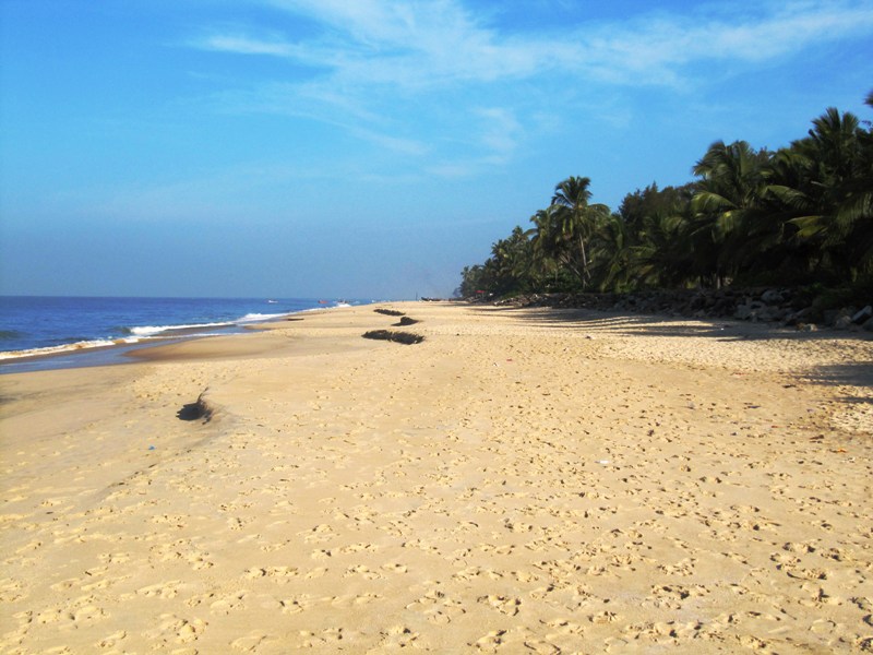 Alappuzha Beach Tourist Places in Alappuzha