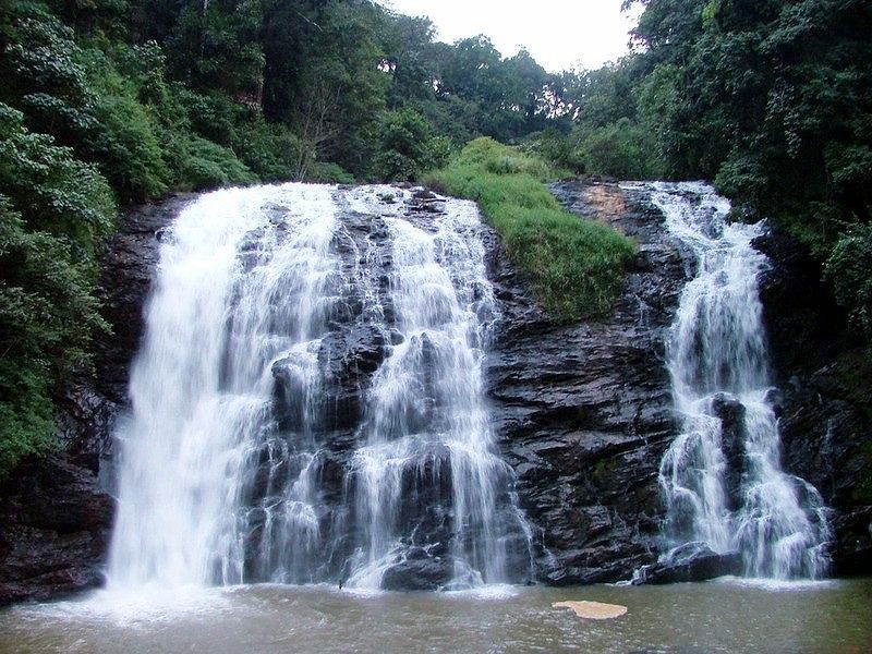 KovaiKutralam Falls Tourist Places in Coimbatore